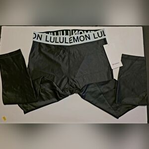 Lululemon Dark Green Shine  Leggings